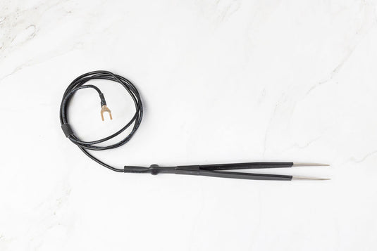 Pinzas conectadas a tierra