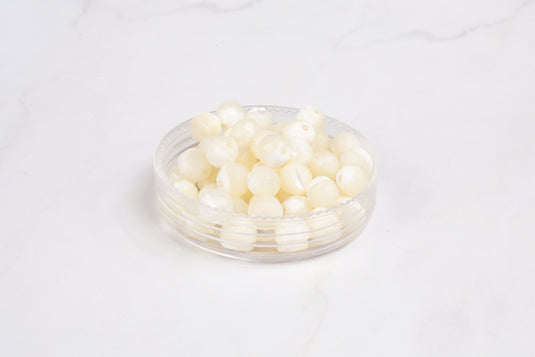 Cuentas de nácar blanco