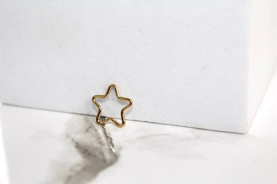 Load image into Gallery viewer, Small Star Outline - 14K Gold Filled
