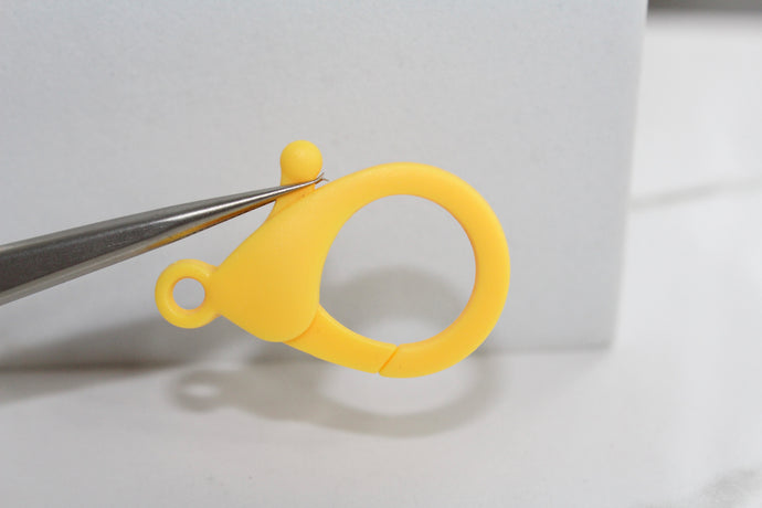 Yellow Oversized Lobster Clasp - Plastic