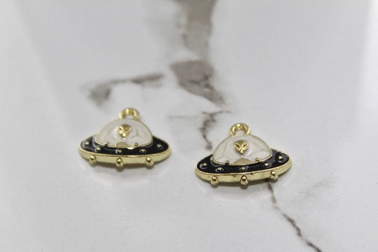 Load image into Gallery viewer, UFO Charm - Gold Plated
