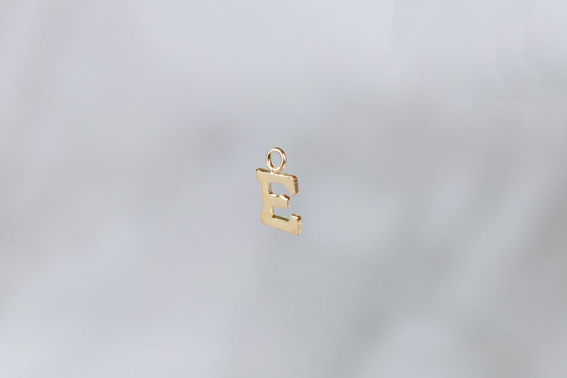 Load image into Gallery viewer, 14K Gold Yellow Block Style Letter Charm - E
