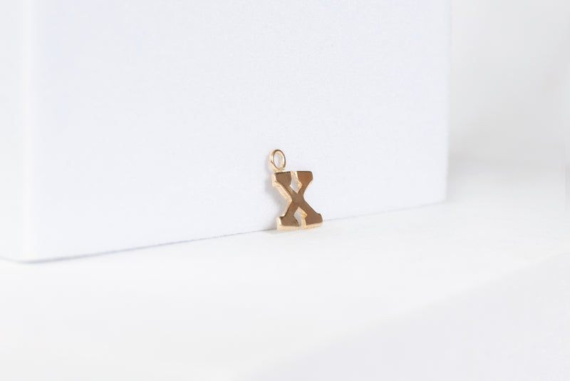 Load image into Gallery viewer, Yellow Gold  Letter  Gold  charm  14k Gold  14k
