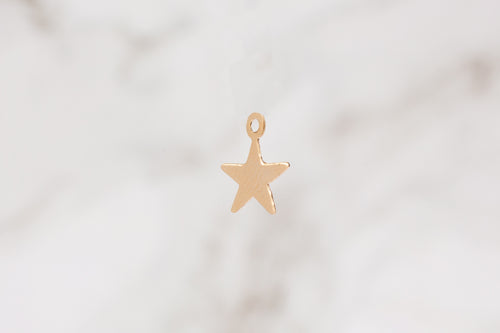 Flat Plain Star Charm - 14K Gold Filled (Yellow)