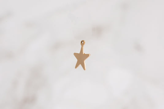 Flat Plain Star Charm - 14K Gold Filled (Yellow)