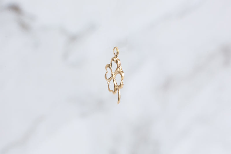 Load image into Gallery viewer, Clover Charm - 14K Gold Filled (Yellow)

