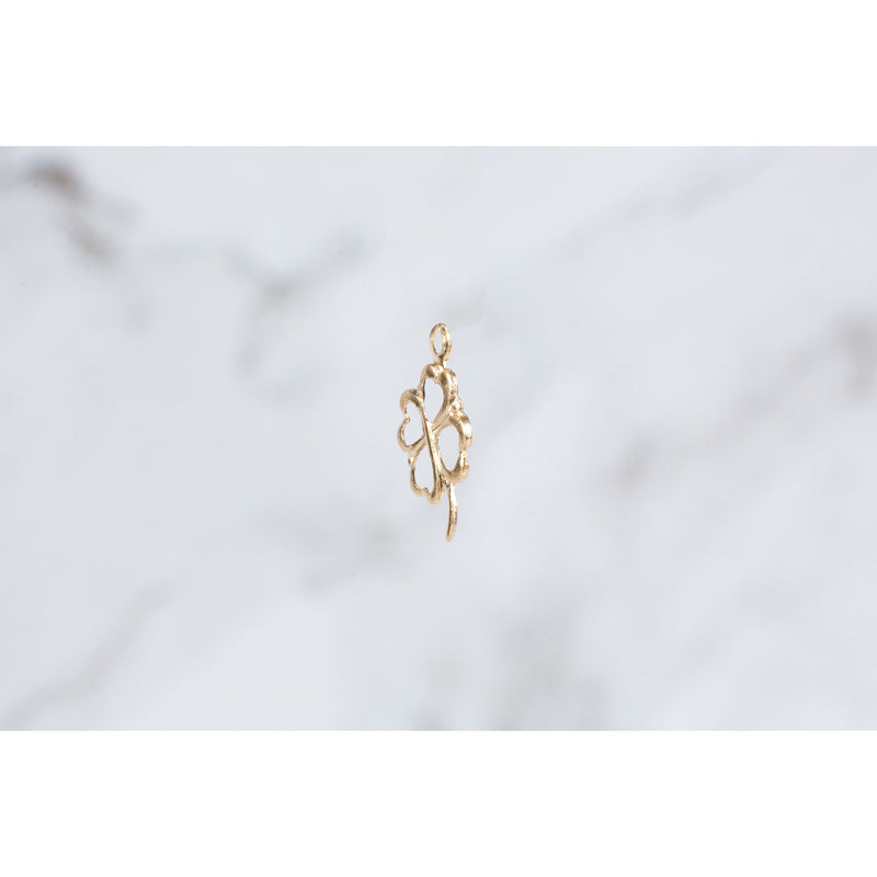 Load image into Gallery viewer, Clover Charm - Gold Filled
