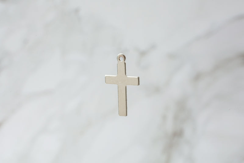 Load image into Gallery viewer, Sterling Silver  Silver  FLAT  cross  charm
