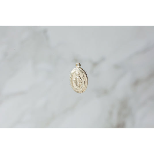 virgin mary  Sterling Silver  Silver  religious  pendant  oval  charm