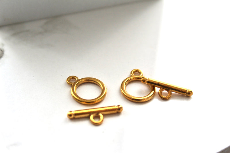 Load image into Gallery viewer, Gold Thick Toggle Clasp - Gold Plated
