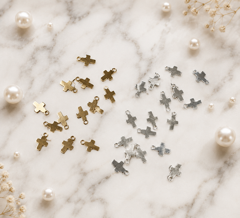 Load image into Gallery viewer, Tiny Cross 4.5m Wide Charms Gold
