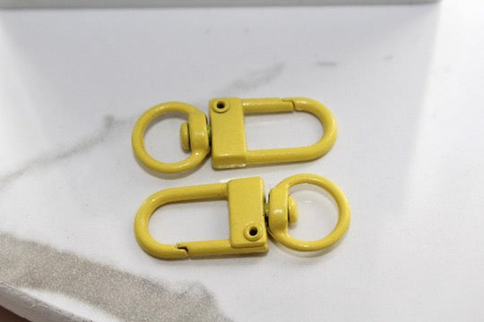 Load image into Gallery viewer, Yellow Oversized Lobster Clasp - Plated
