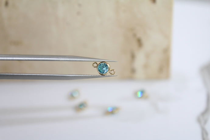 4mm  CZ Aquamarine Connector - 14K Gold Filled (Yellow)