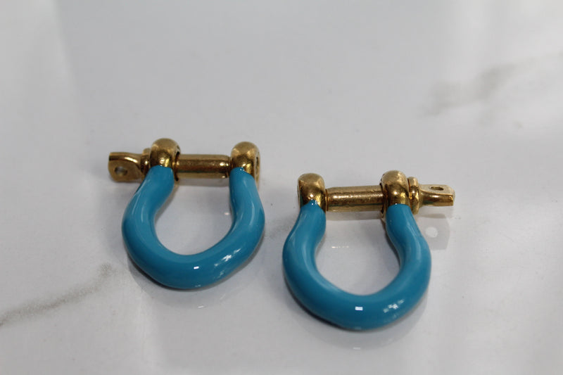 Load image into Gallery viewer, Blue Large Locking Clasp - Gold Plated
