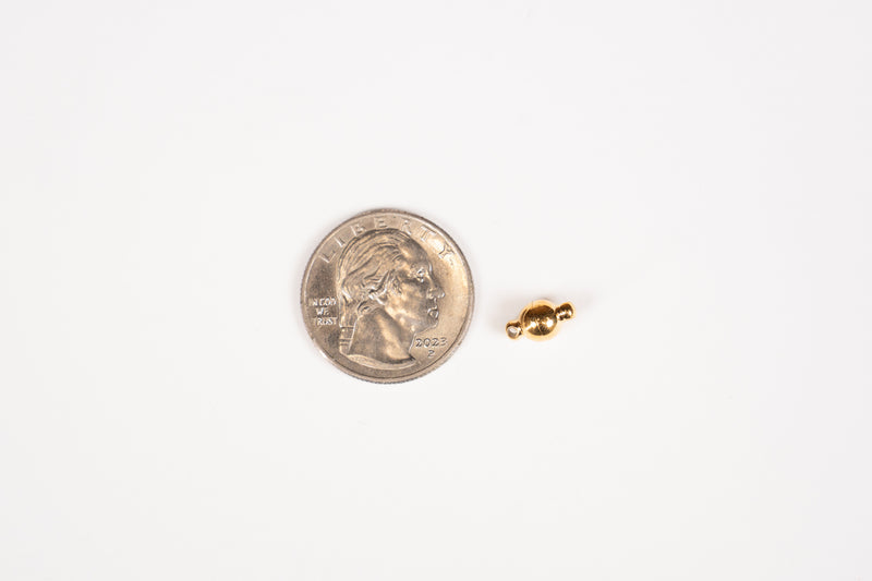 Load image into Gallery viewer, Round Magnetic Clasp - 18K Gold PVD
