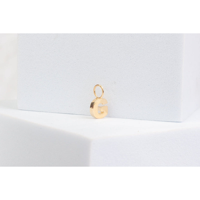 Load image into Gallery viewer, Yellow Gold  Letter G  Letter  charm  14k Gold
