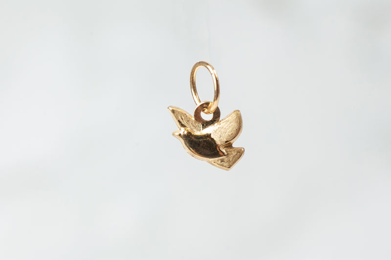 Load image into Gallery viewer, Dove Bird Charm - 14K Solid Gold (Yellow)
