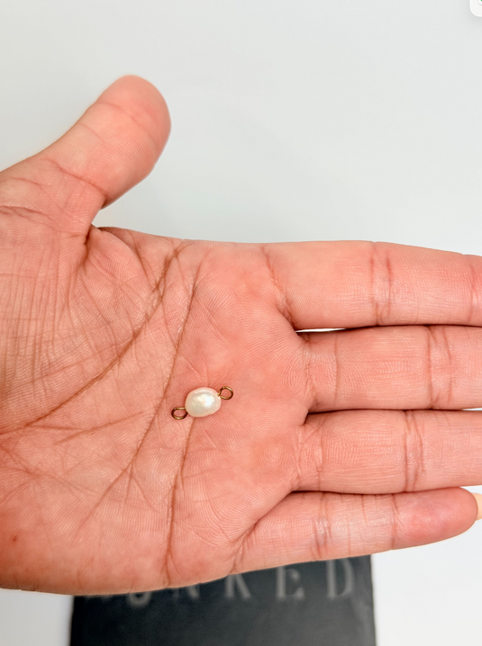 Freshwater Pearl Connector Charm - 18K Gold PVD