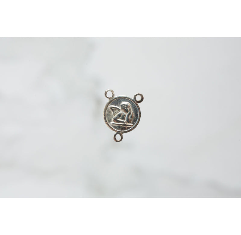 Load image into Gallery viewer, Sterling Silver 9.5mm 3 Ring Angel Cherub Medallion

