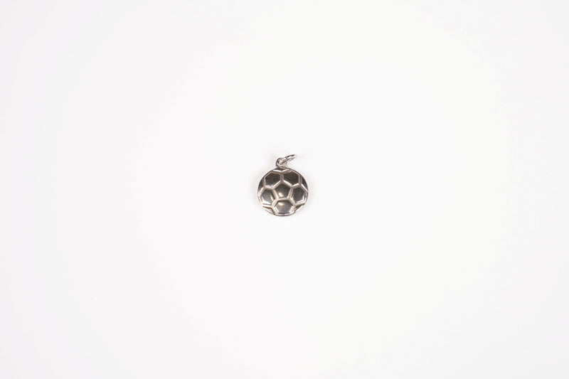 Load image into Gallery viewer, Ballon - Soccer Ball Charm 18K Gold PVD (Silver)
