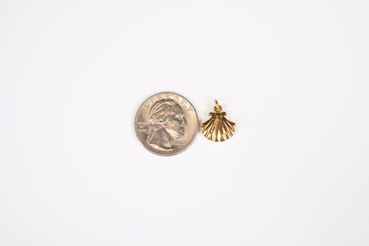 Clam Shell Charm - 18K Gold PVD